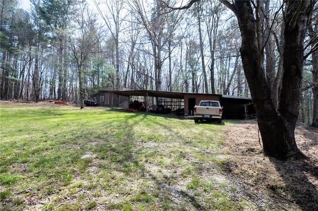 1305 Brim Road, Mount Airy, NC 27030