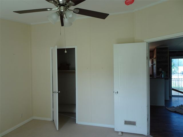 2315 Balboa Court, Granbury, TX 76048