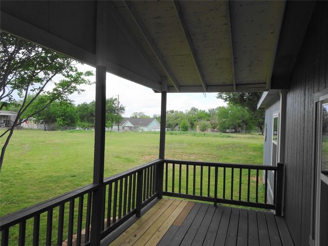 2315 Balboa Court, Granbury, TX 76048