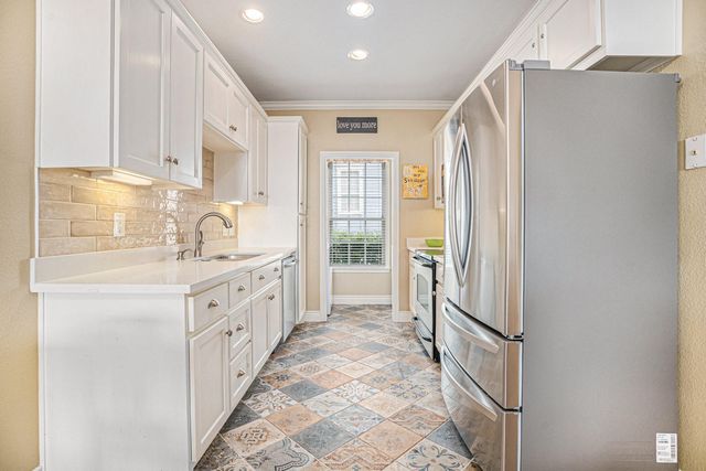 7000 Seawall Boulevard 1011, Galveston, TX 77551