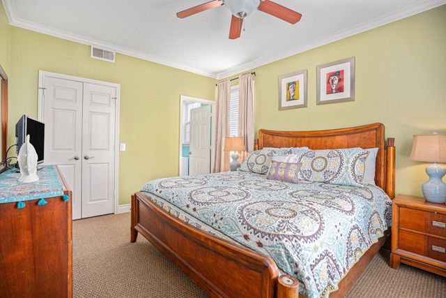 7000 Seawall Boulevard 1011, Galveston, TX 77551