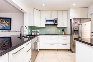 2081 S Ocean Dr 411, Hallandale Beach, FL 33009