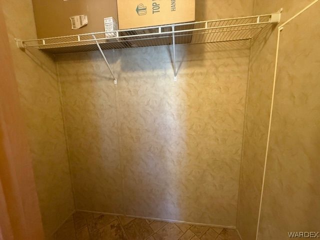 3530 E Robin Lane, Kingman, AZ 86409