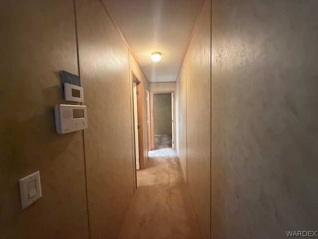 3530 E Robin Lane, Kingman, AZ 86409