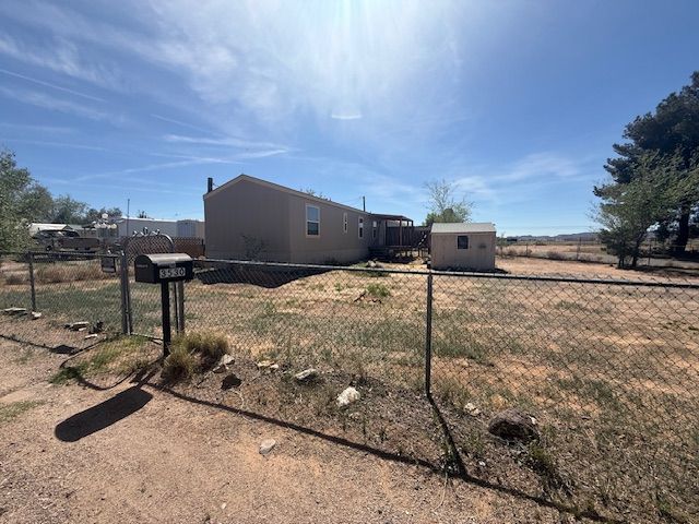 3530 E Robin Lane, Kingman, AZ 86409