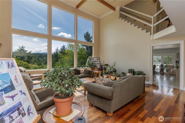34110 Orville Road E, Eatonville, WA 98328