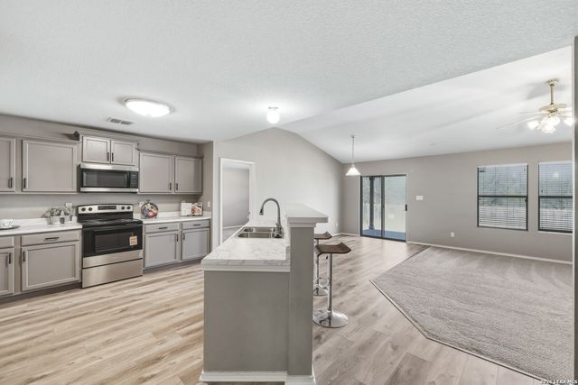 16722 Mandolino, San Antonio, TX 78266