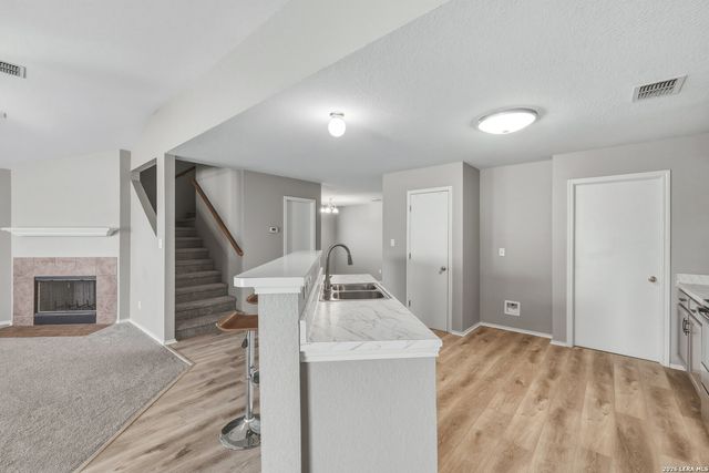 16722 Mandolino, San Antonio, TX 78266