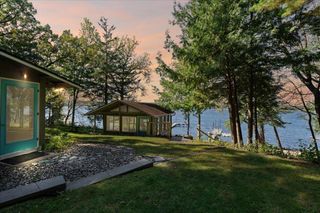 308 N Cove Road, Hudson, WI 54016