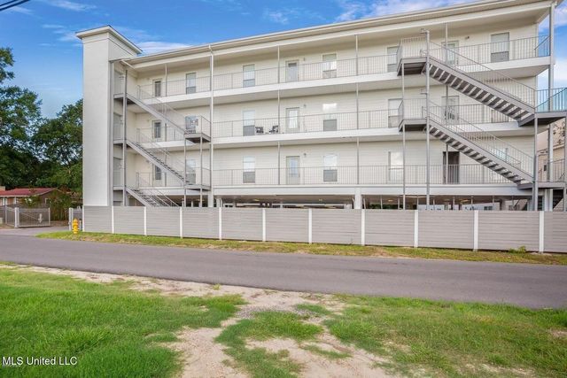 183 Mc Donnell Avenue, 304, Biloxi, MS 39531