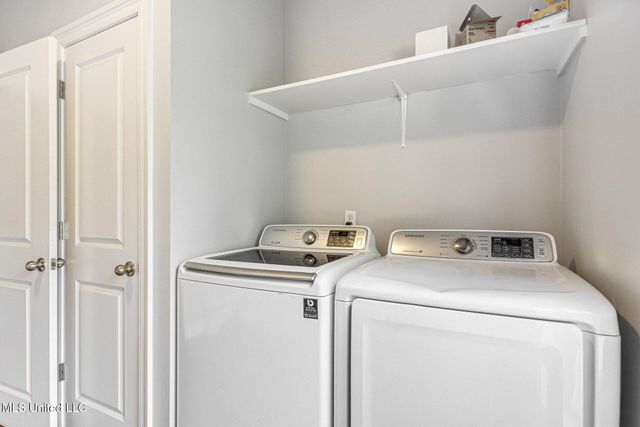 183 Mc Donnell Avenue, 304, Biloxi, MS 39531