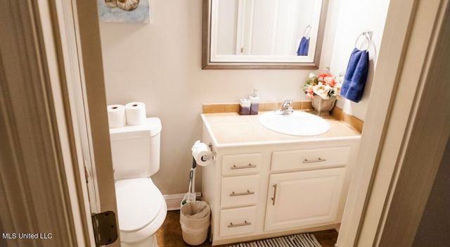 183 Mc Donnell Avenue, 304, Biloxi, MS 39531