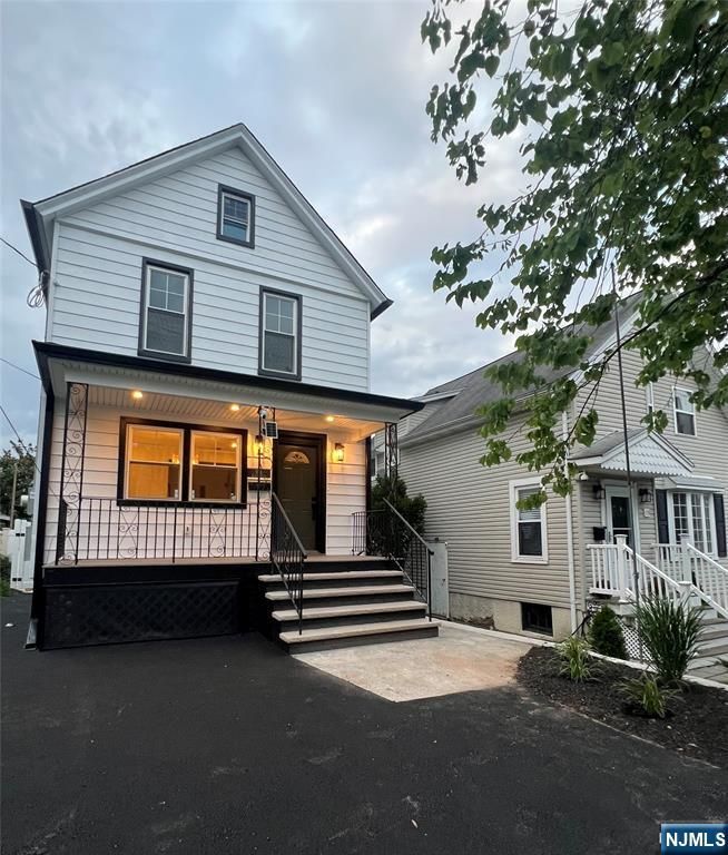 111 Autumn Street, Lodi, NJ 07644