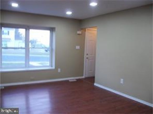 23 LERNER CT, Sicklerville, NJ 08081