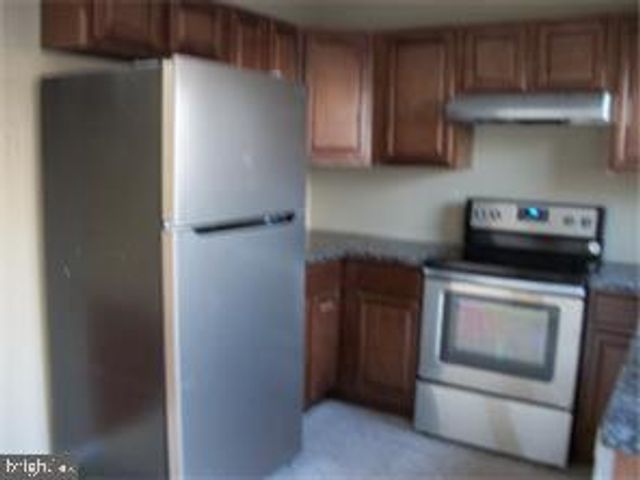 23 LERNER CT, Sicklerville, NJ 08081