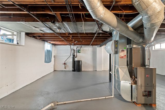 1331 Spangler Street NE, Canton, OH 44714