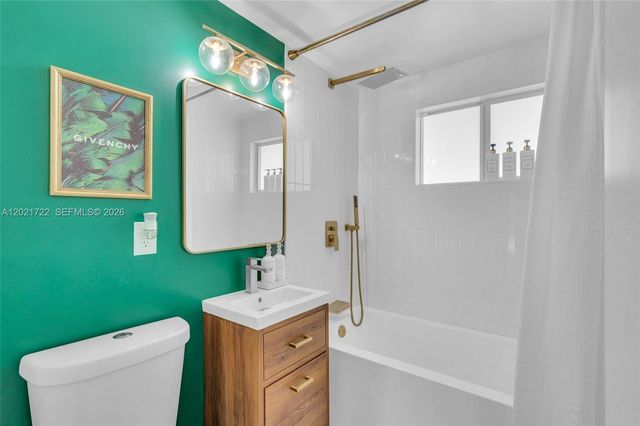 2407 Nassau Ln, Fort Lauderdale, FL 33312