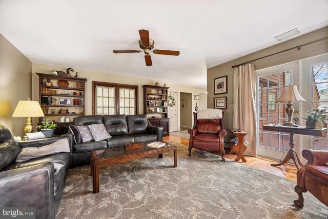 50 OROURKE DR, Robbinsville, NJ 08691