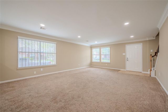 315 Remington Green Court, Houston, TX 77073