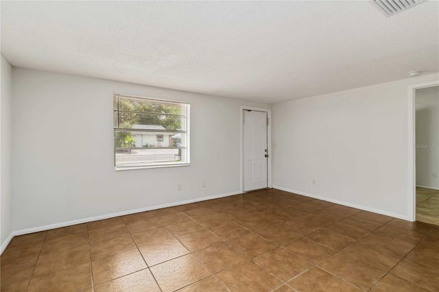 1003 58TH AVENUE DRIVE E, Bradenton, FL 34203