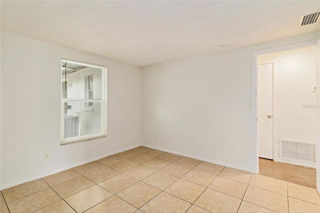 1003 58TH AVENUE DRIVE E, Bradenton, FL 34203