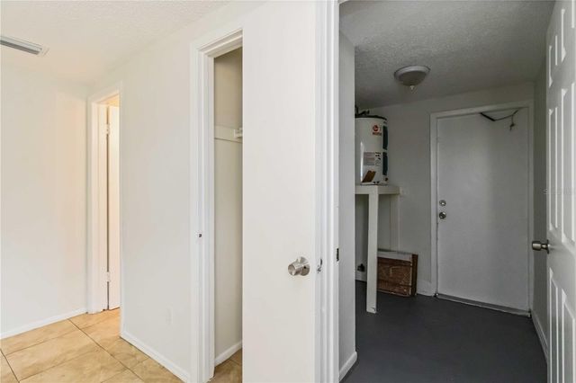 1003 58TH AVENUE DRIVE E, Bradenton, FL 34203