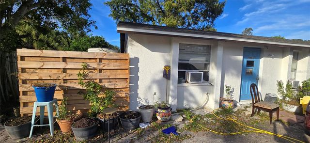 1003 58TH AVENUE DRIVE E, Bradenton, FL 34203