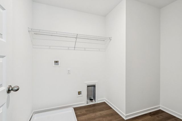 2653 Camelback Drive, Pingree Grove, IL 60140