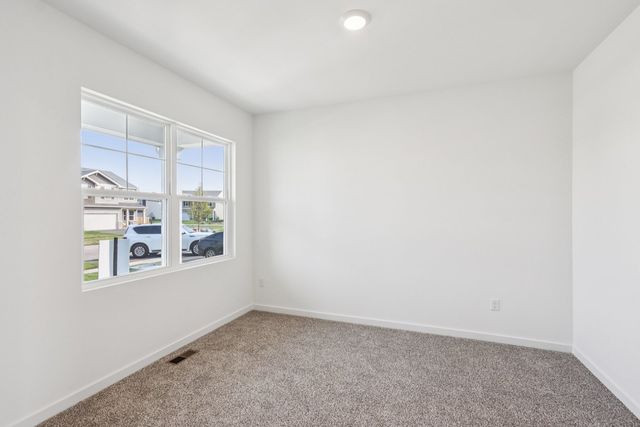 2653 Camelback Drive, Pingree Grove, IL 60140