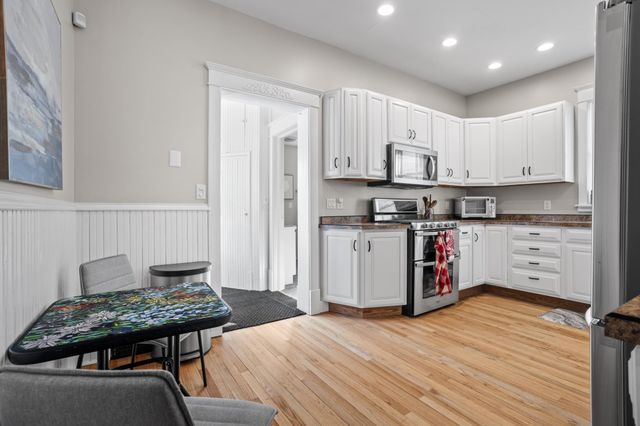 1124 5th Avenue S, Fargo, ND 58103