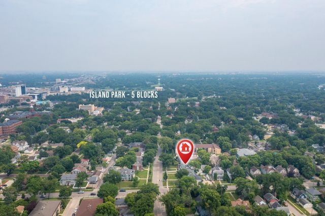 1124 5th Avenue S, Fargo, ND 58103