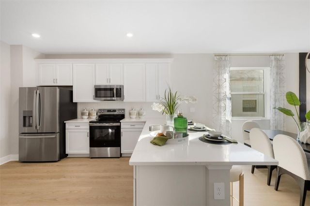 9205 OPTIMIST WAY, Palmetto, FL 34221