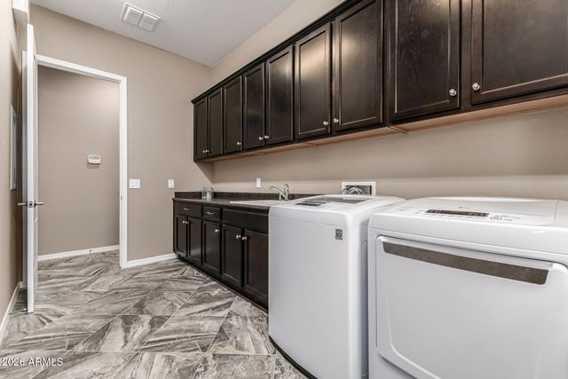 4234 N PRESIDENTIAL Drive, Florence, AZ 85132