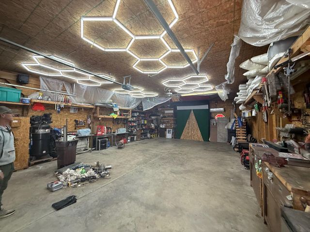 12160 Neff Road, Clio, MI 48420