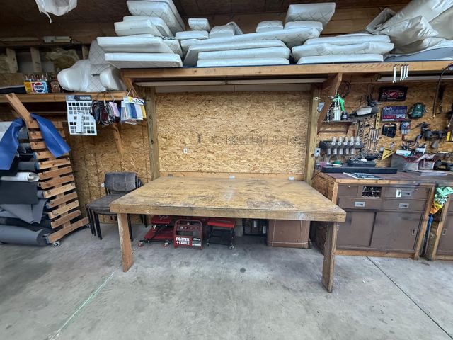 12160 Neff Road, Clio, MI 48420