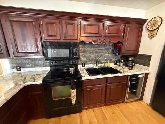 12160 Neff Road, Clio, MI 48420