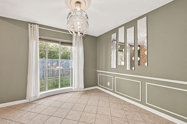 13702 Ella Lee Lane, Houston, TX 77077
