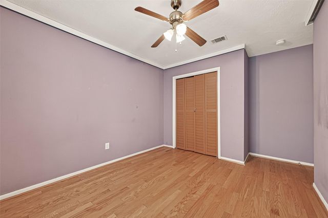 13702 Ella Lee Lane, Houston, TX 77077