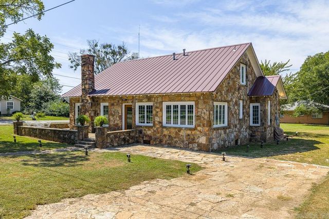 101 N Main Street, Mansfield, AR 72944