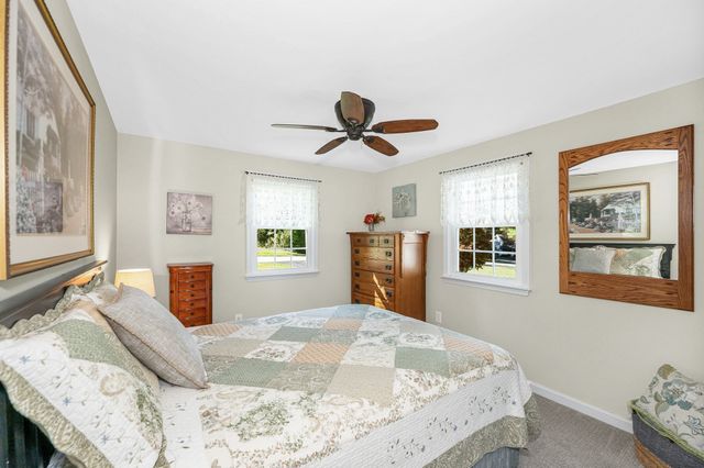 83 Black Oak Lane, Dracut, MA 01826