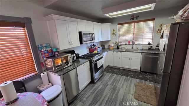 12410 Basswood, Victorville, CA 92395