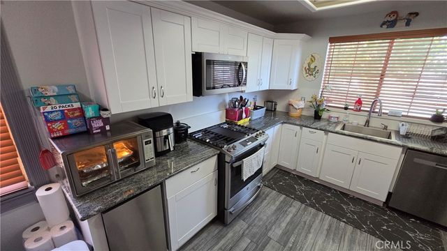 12410 Basswood, Victorville, CA 92395