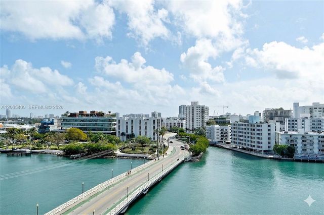 10 Venetian Way 804, Miami Beach, FL 33139