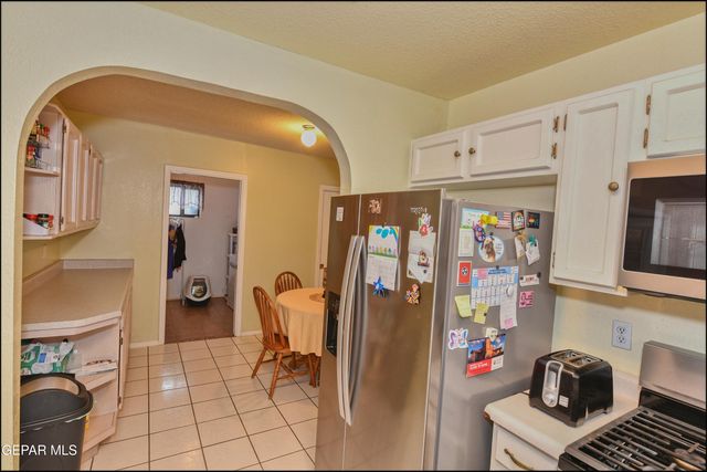 4736 LOMA DE COLOR Drive, El Paso, TX 79934
