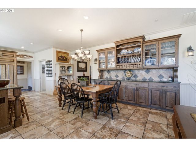 2910 Se 282ND Ct, Camas, WA 98607