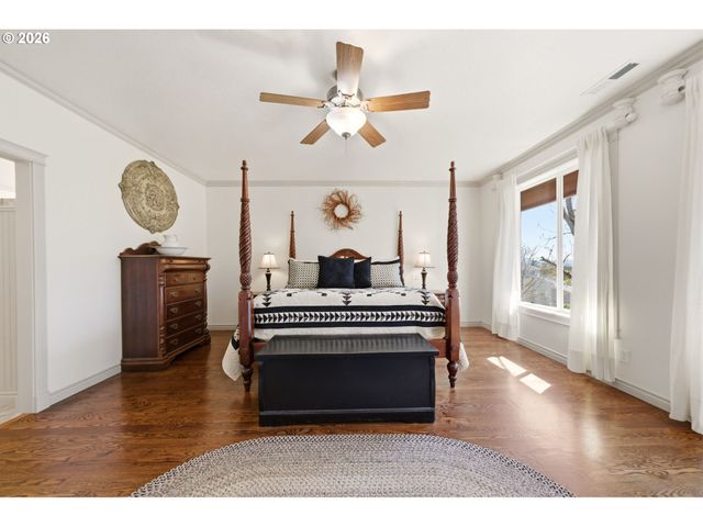 2910 Se 282ND Ct, Camas, WA 98607