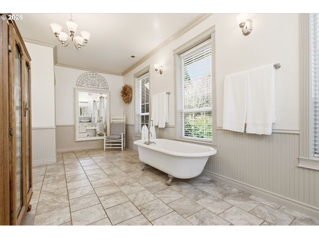 2910 Se 282ND Ct, Camas, WA 98607