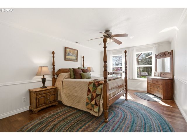 2910 Se 282ND Ct, Camas, WA 98607