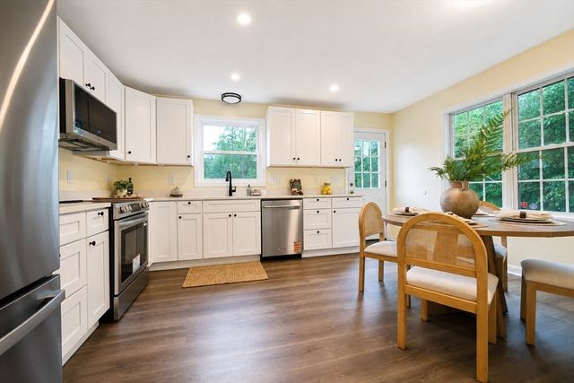 345 Laurel St, Bridgewater, MA 02324