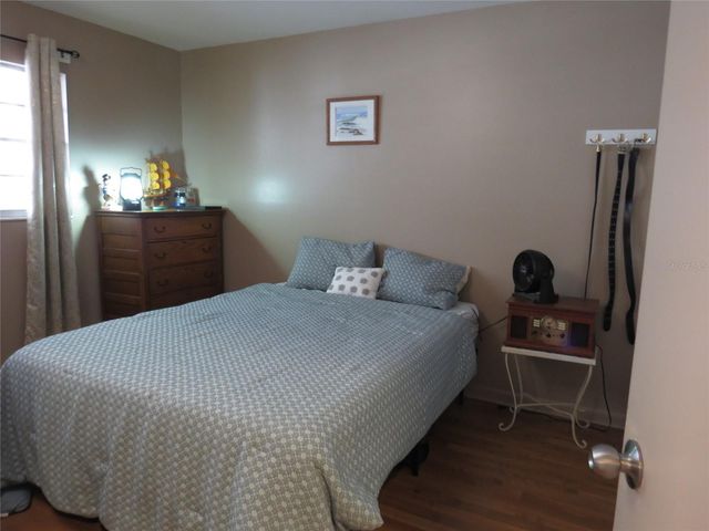 5815 18TH STREET N 16, St Petersburg, FL 33714